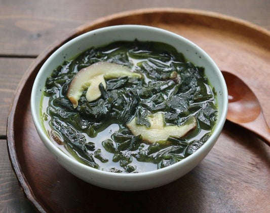 버섯 들깨 미역국 Perilla Mushroom Seaweed Soup 450g | Chungjungone