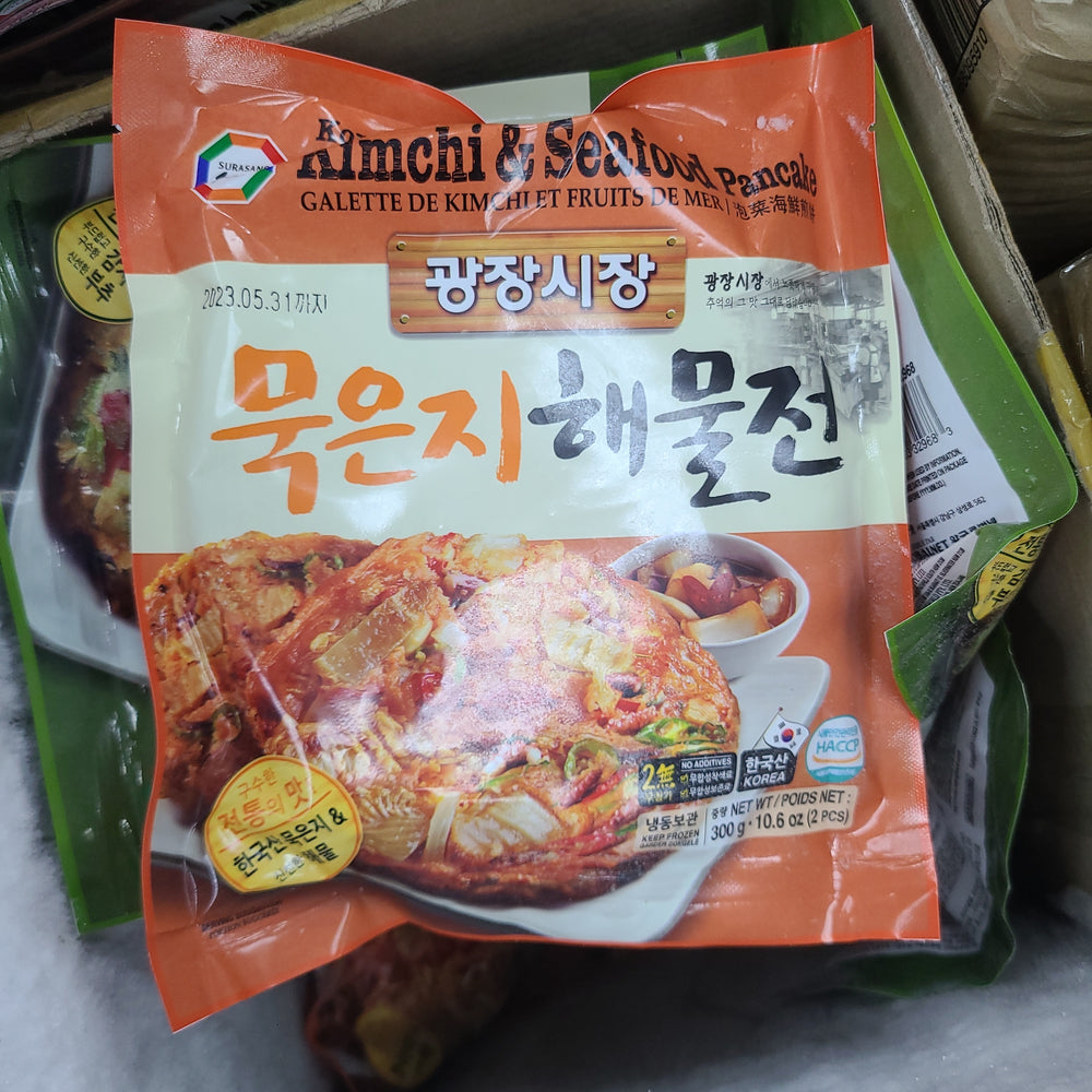 Korean GwangJang Market Kimchi Pancake 묵은지 해물전 300g