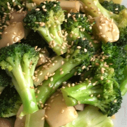 Stir-Fried Shiitake Mushroom and Broccoli 표고버섯 브로콜리 볶음 150g | Namdo