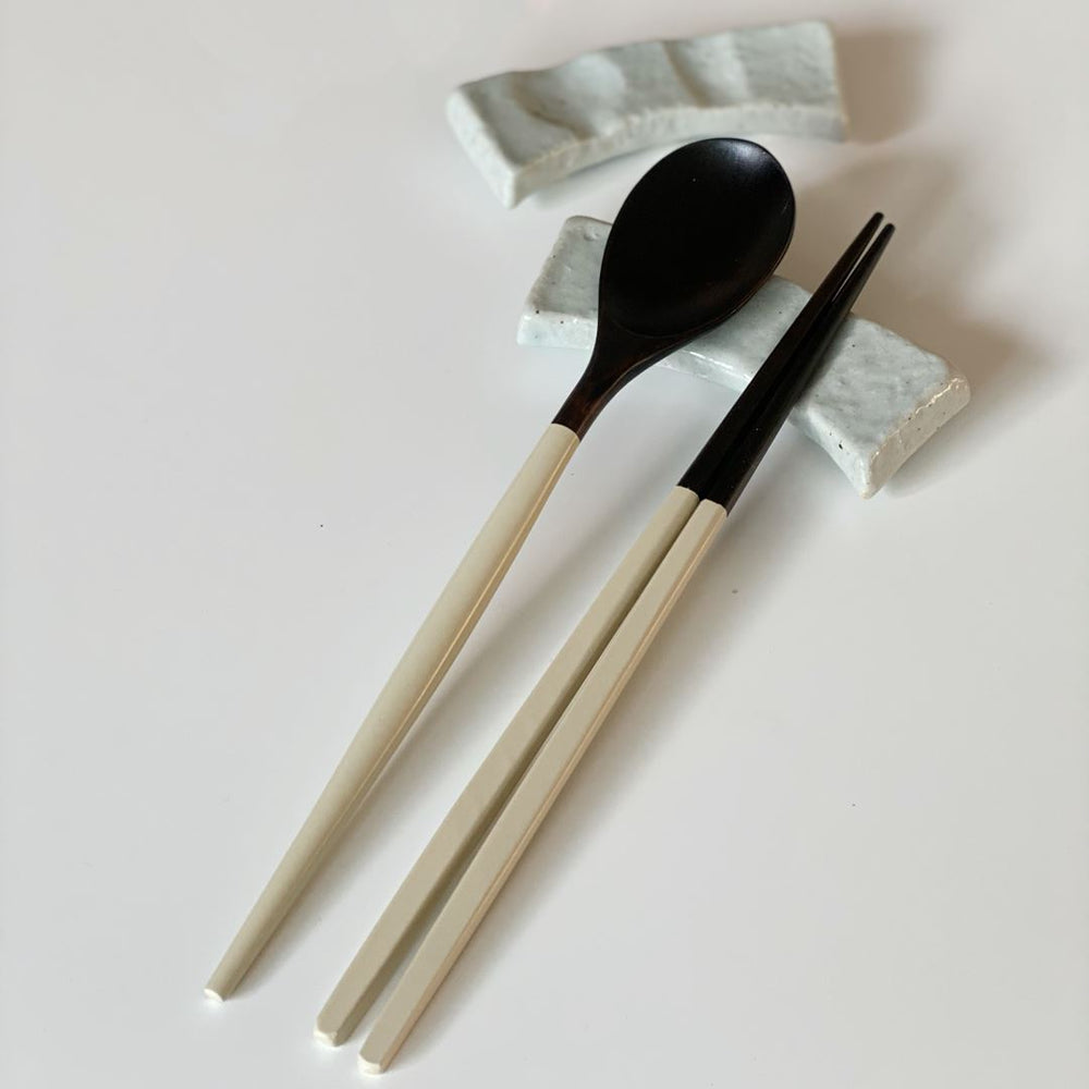 Wooden Cutlery Set 머랭 우드 수저세트 (Spoon + Chopsticks) | Hauls Home