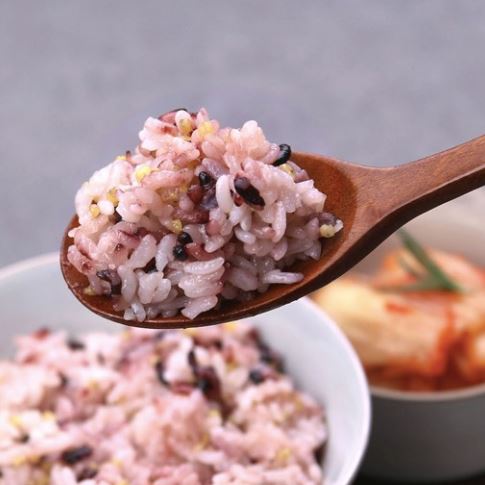 Microwaveable Mixed Grains with Glutinous Rice 햇반 매일찰잡곡밥 (210g x 3pcs) | CJ Hetbahn