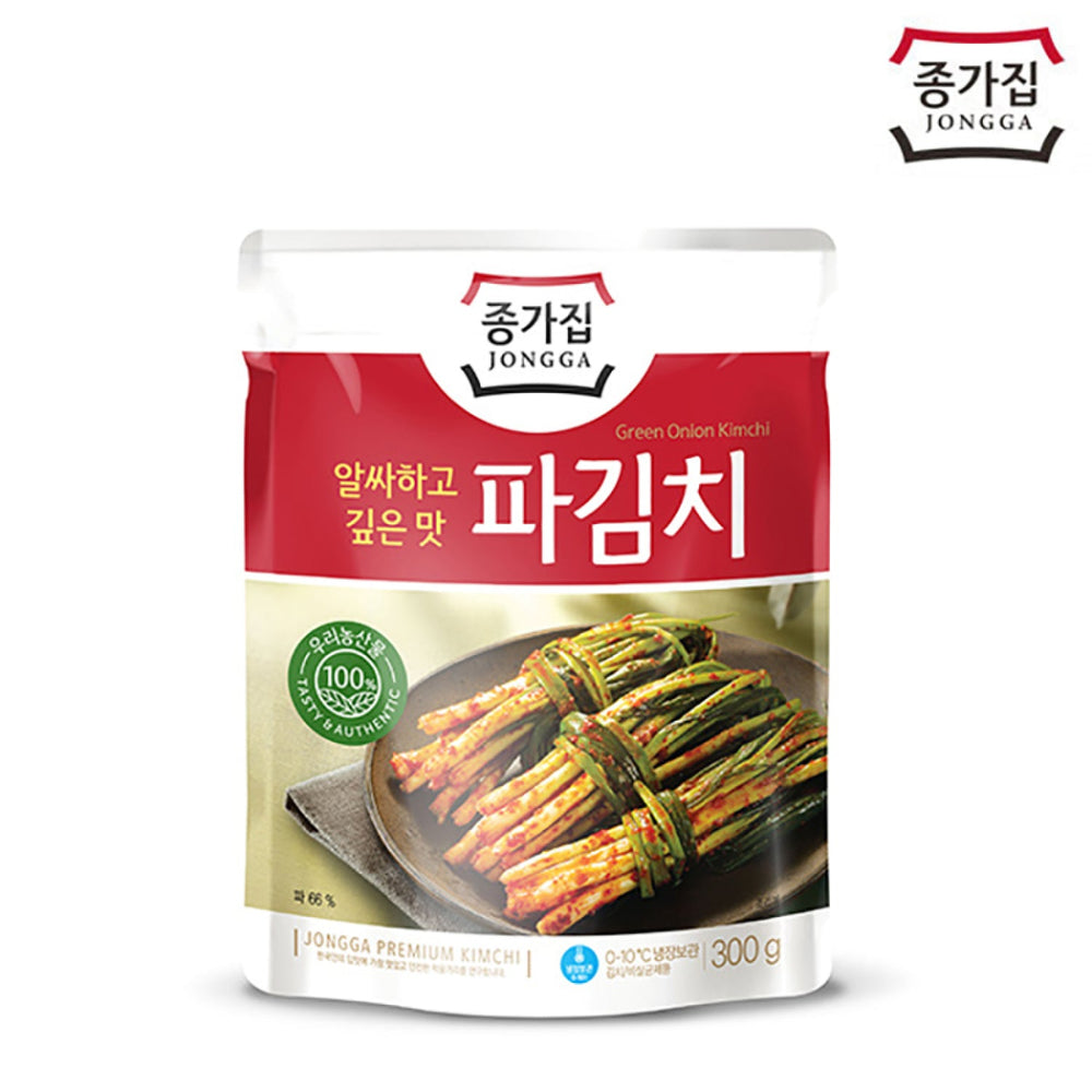 Pa Kimchi (Green Onion Kimchi) 300g 종가집 파김치 | JONGGA